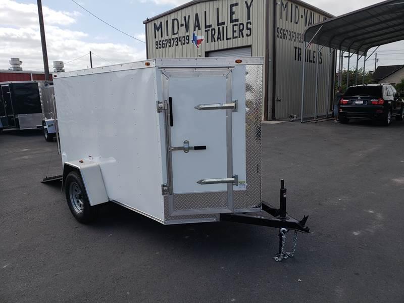 2022 Deep South 5 x 8 Single Axle Enclosed Cargo Trailer 2022 Deep South 5 x 8 Single Axle Enclosed Cargo Trailer