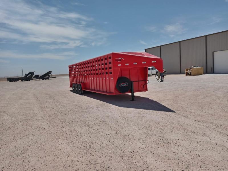 2021 Maxxim Industries 32' x 6' 8" Livestock Trailer 2021 Maxxim Industries 32' x 6' 8" Livestock Trailer