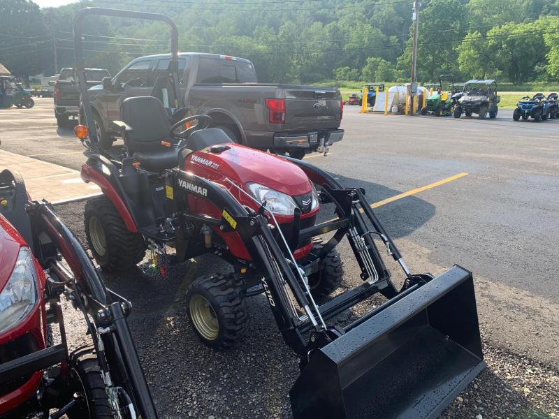 YANMAR SA221 Tractor with FRONT LOADER 21 HP 10 Year Powertrain