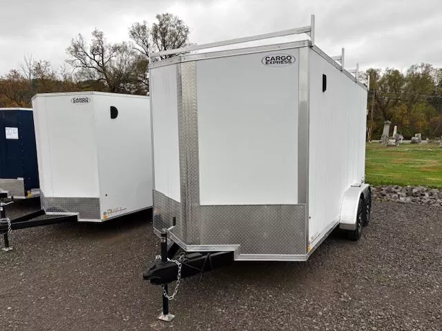 2025 Cargo Express 7X14 7K * 7FT INTERIOR * REAR DOUBLE DOOR * KE8414STSV-070 EX DLX Cargo / Enclosed Trailer