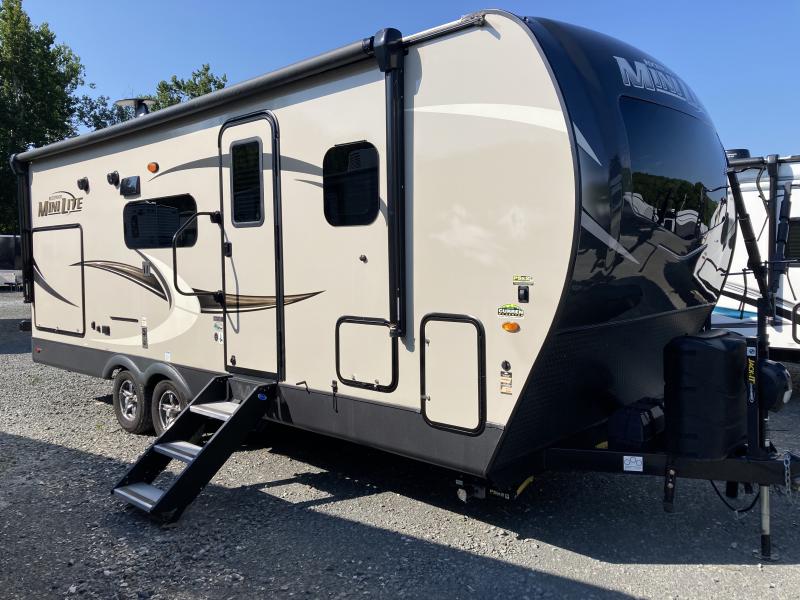 2021 Forest River Rockwood 2507S Travel Trailer 2021 Forest River Rockwood 2507S Travel Trailer