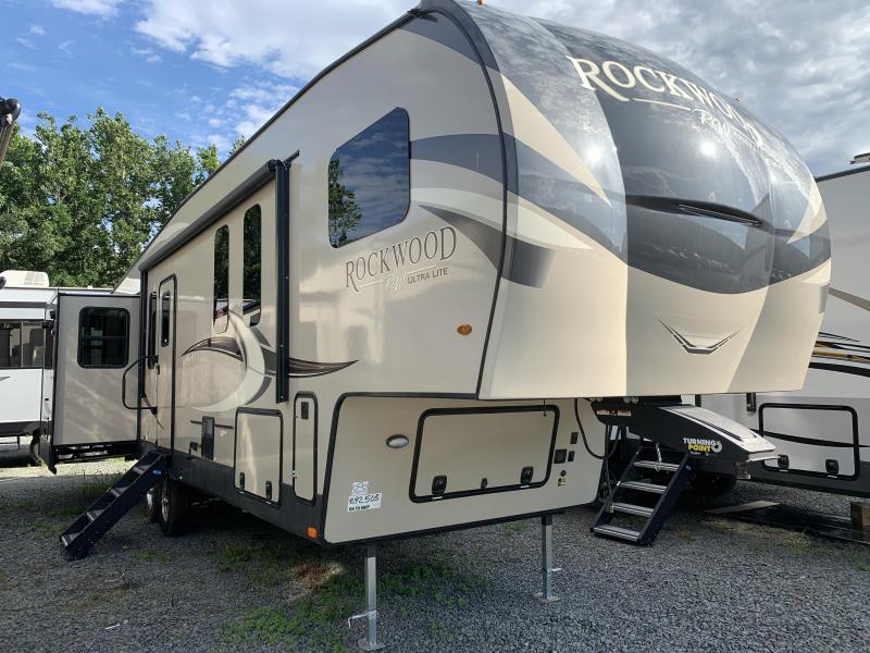2021 Forest River ROCKWOOD Ultra Lite 2896MB Fifth Wheel Camper