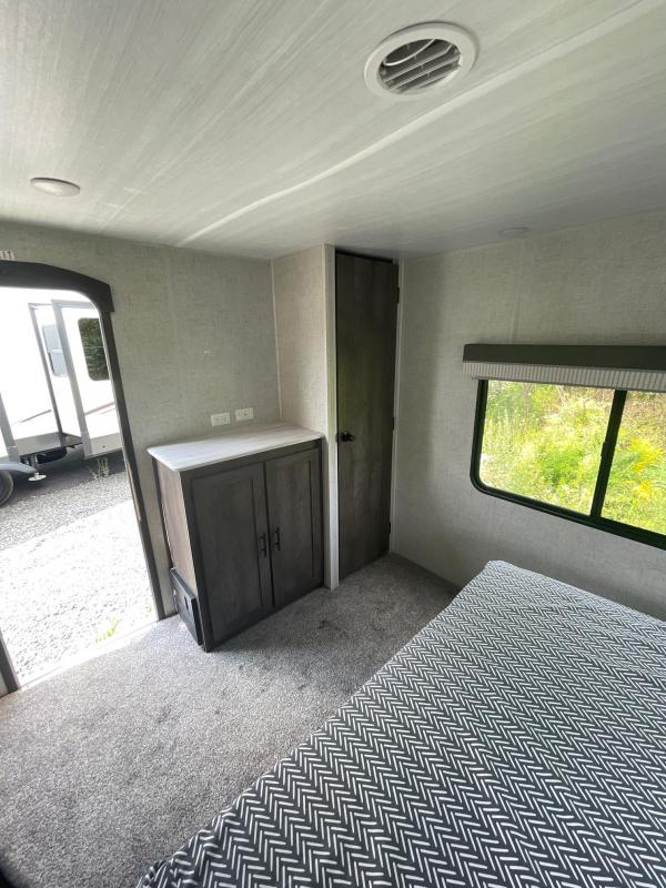 2021 Forest River SALEM 36VBDS Travel Trailer Sliding Glass Door Bunks Versa Lounge