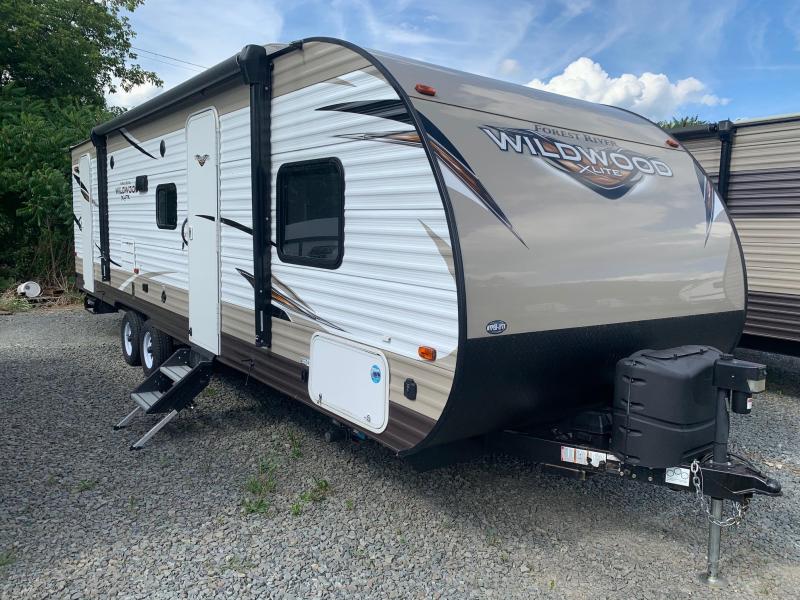 2018 Forest River WILDWOOD XLITE 263BH Travel Trailer Curren RV in