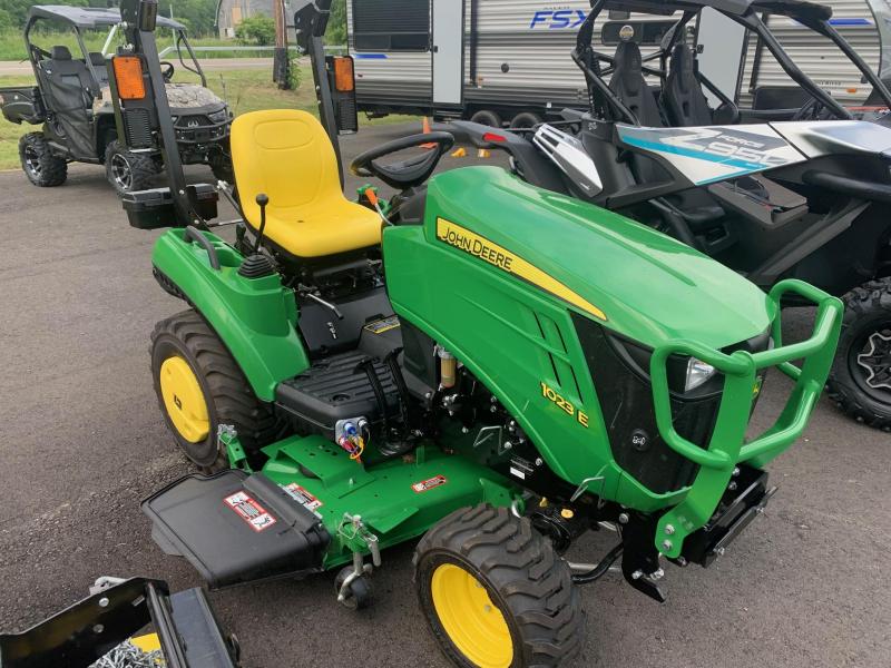 2019 JOHN DEERE 1023 E with MOWER & SNOW PLOW Tractor Very Low Hours Like New Curren RV in