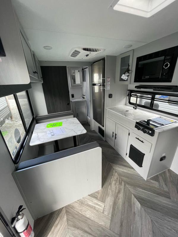 2022 SALEM FSX 167RBK Travel Trailer Couples Coach Murphy Bed