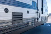 used Toy Haulers Forest River Cherokee Wolf Pack Gold Series for sale, in Mountain Home, ID Thumbnail 26