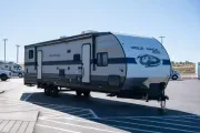 used Toy Haulers Forest River Cherokee Wolf Pack Gold Series for sale, in Mountain Home, ID Thumbnail 7