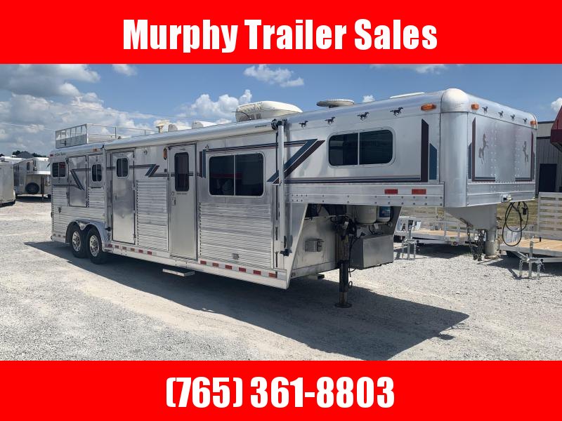 1994 4-Star Trailers 2/3 Horse Straight Load Living Quarters Horse Trailer 1994 4-Star Trailers 2/3 Horse Straight Load Living Quarters Horse Trailer