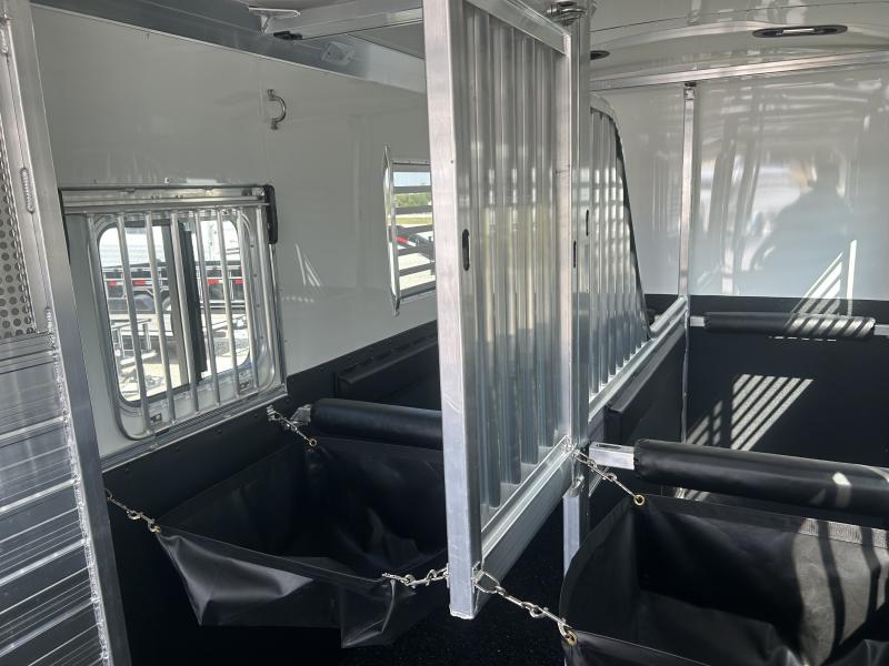 new Horse Trailers 4-Star Trailers  for sale, in Crawfordsville, IN Thumbnail 9