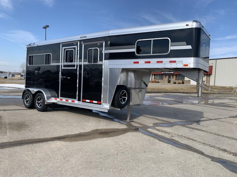 2022 4-Star Trailers 2 Horse Straight Load Horse Trailer 2022 4-Star Trailers 2 Horse Straight Load Horse Trailer