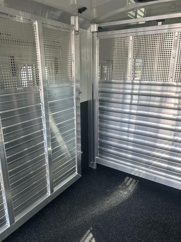 new Horse Trailers 4-Star Trailers  for sale, in Crawfordsville, IN Thumbnail 7