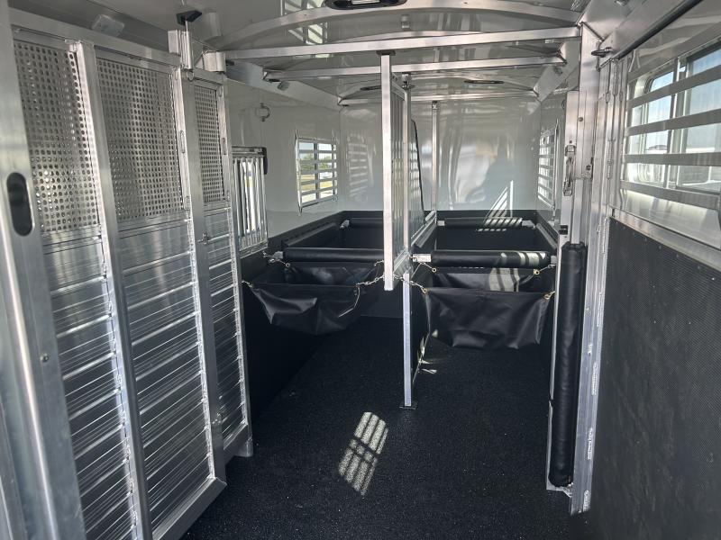 new Horse Trailers 4-Star Trailers  for sale, in Crawfordsville, IN Thumbnail 8