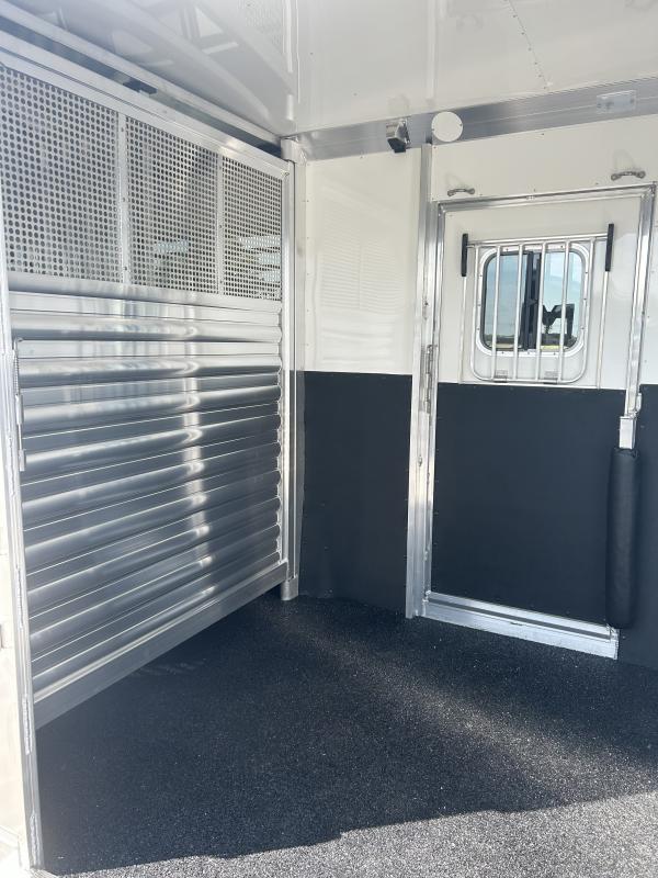 new Horse Trailers 4-Star Trailers  for sale, in Crawfordsville, IN Thumbnail 12