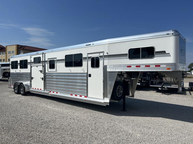 new Horse Trailers 4-Star Trailers  for sale, in Crawfordsville, IN image-0