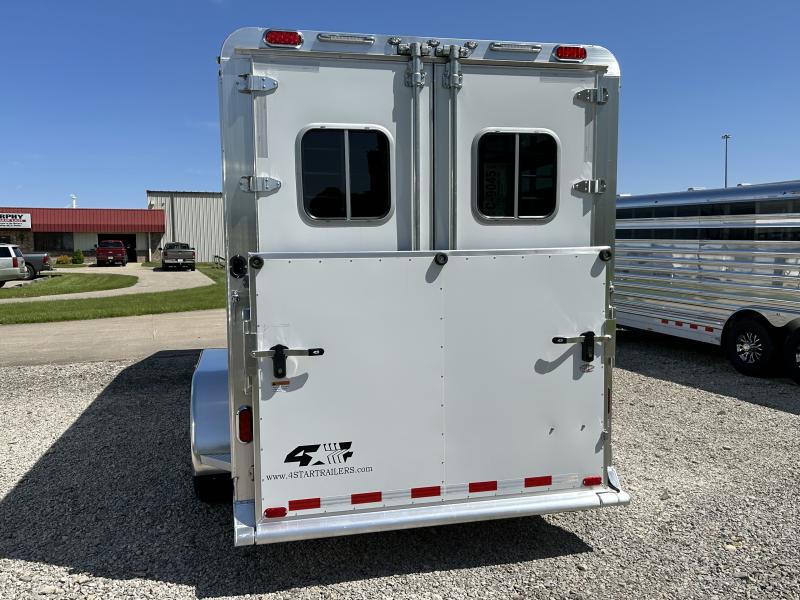 new Horse Trailers 4-Star Trailers  for sale, in Crawfordsville, IN Thumbnail 3