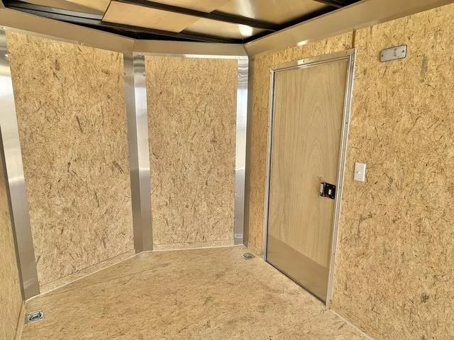 new Cargo (Enclosed) Trailers Look Trailers  for sale, in Lubbock, TX Thumbnail 11