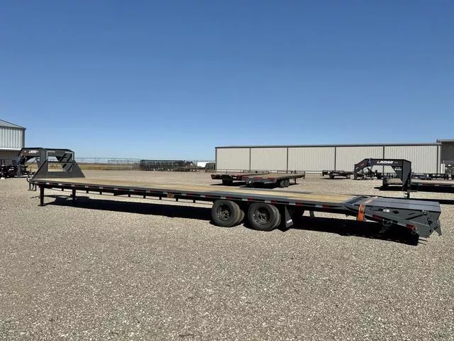 new Equipment / Flatbed Trailers Lamar Trailers  for sale, in Lubbock, TX Thumbnail 3
