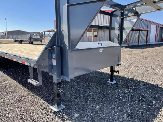 new Equipment / Flatbed Trailers Lamar Trailers  for sale, in Lubbock, TX Thumbnail 3
