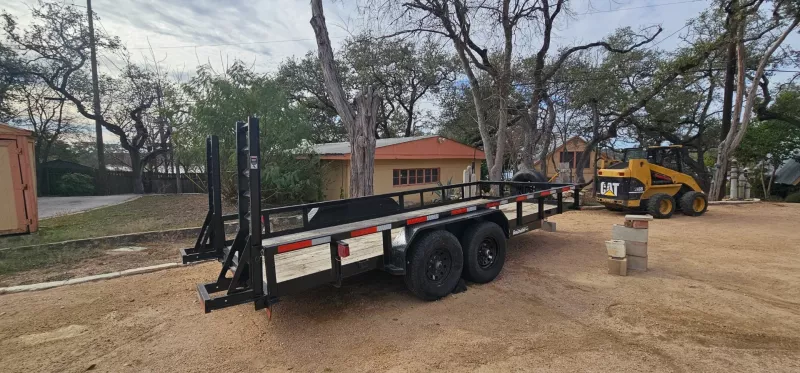 2022 Top Hat Trailers TRAILER HT18X83-14E-F General Trailers