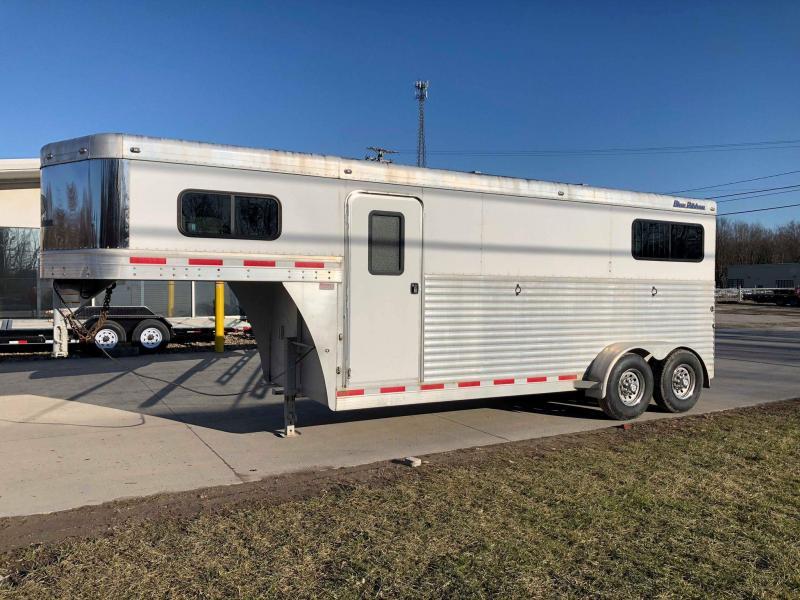 2010 Blue Ribbon Trailers 2 Horse Straight Load Horse Trailer 2010 Blue Ribbon Trailers 2 Horse Straight Load Horse Trailer