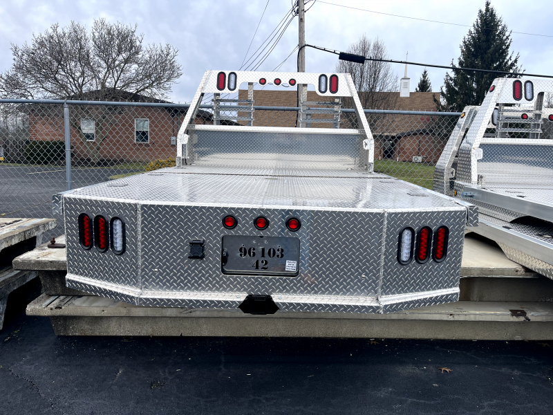 2024 Bradford Built Stepside 96" x 103" Truck Bed Ohio Trailer