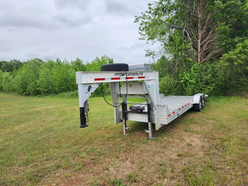 24 foot Featherlite Gooseneck tilt trailer