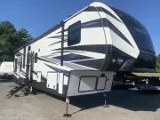 2018 Fuzion by Keystone 369 - PRICE DROP ON SALE!